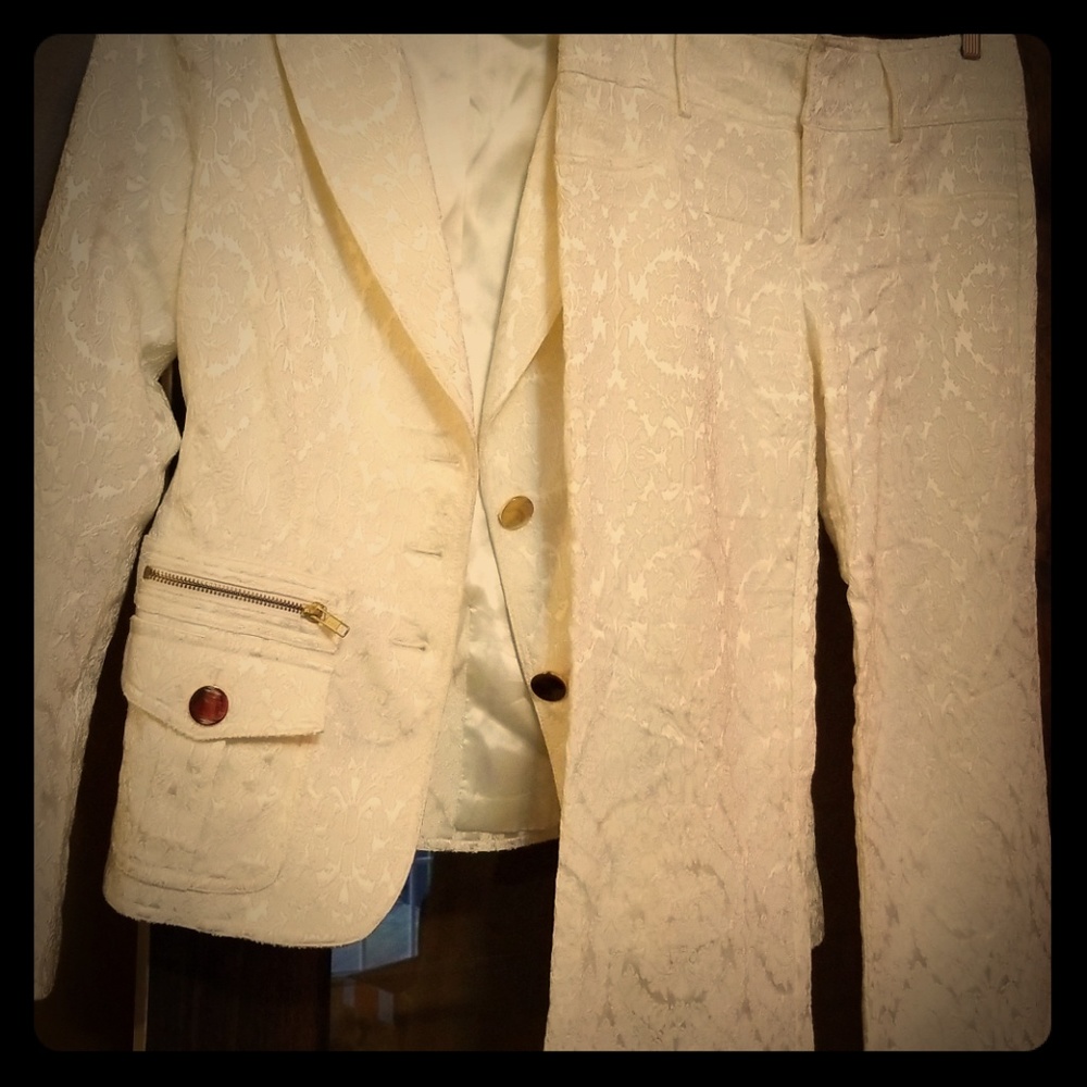 Womens suit